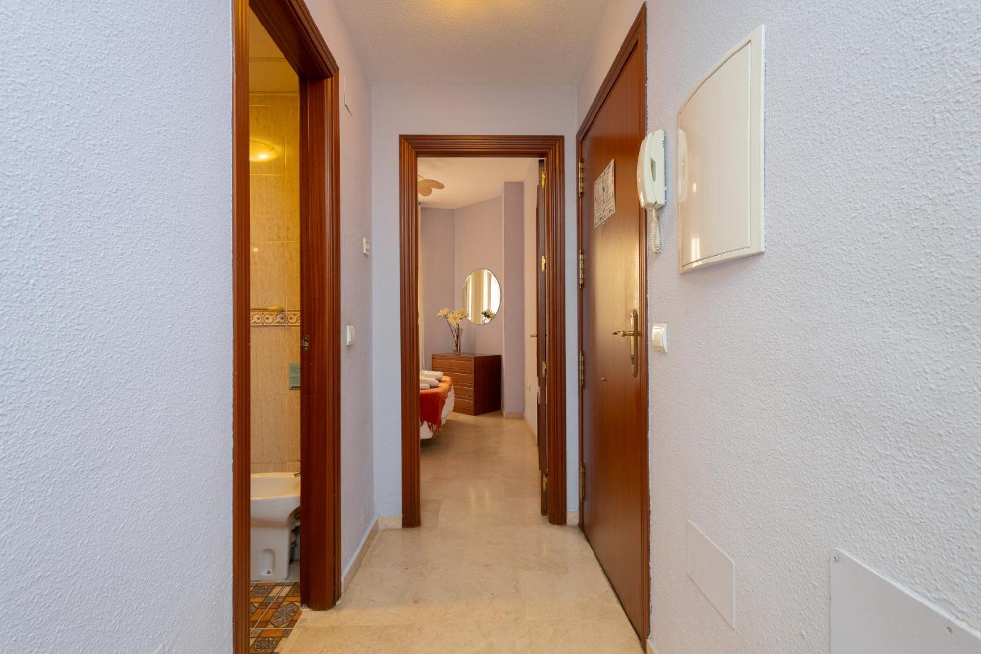 Apartament C22 1 Bdr With Parking *